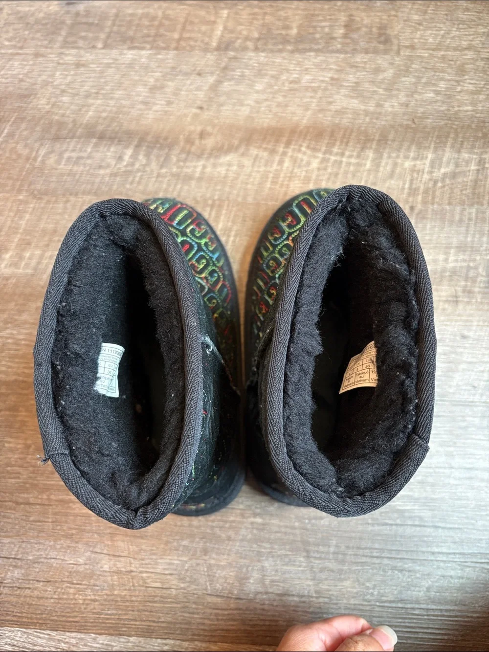 UGG Kids' Classic II Graphic Stitch Boots Black Multi-Color Logo Size 4